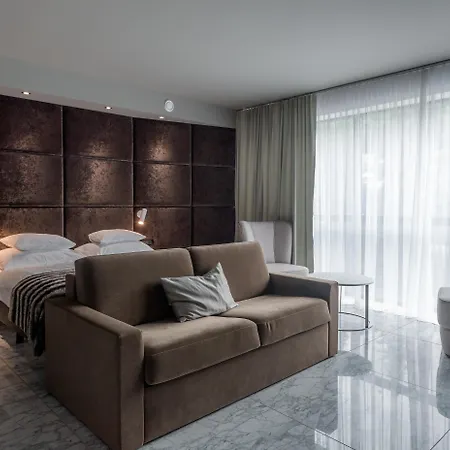 Hotell Nox 4*