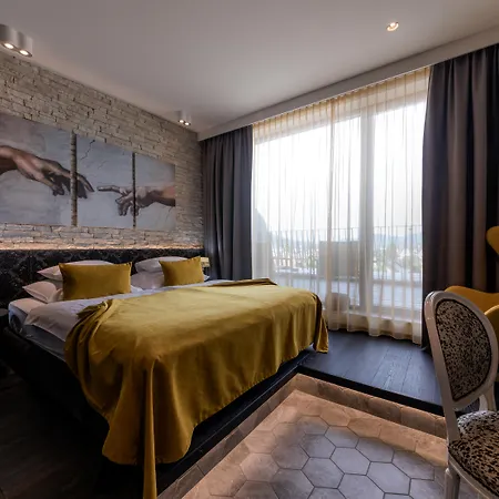 Nox Hotell 4*