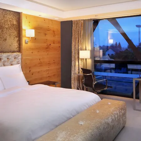 Ξενοδοχείο Nox