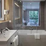 نوكس فندق