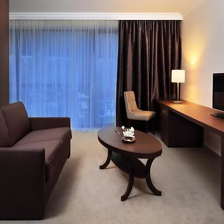 诺克斯酒店 酒店 4*